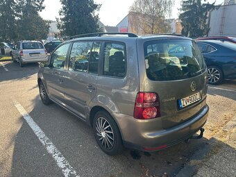 Vw Touran 1.9tdi 77kw r.v 2008 - 4