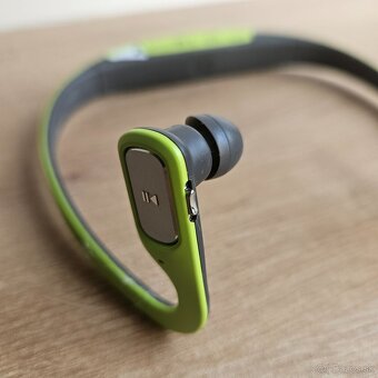 Bluetooth sluchadla Nokia BH-505 - 4