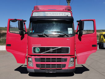 Prodám tahač návěsů VOLVO FH 13 440 42T EURO 5 - 4