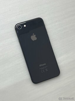 Apple iPhone 8 64gb Black - 4