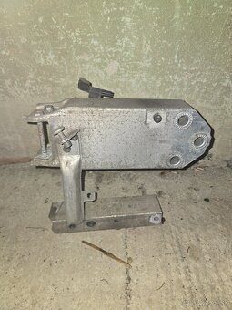 Bmw f10/f11 hliníkové vystuhy - 4