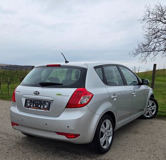 Kia Ceed 1.4 16V 66KW/90PS R.V.03/2012 - 4