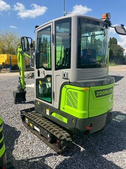 Pásové minirýpadlo - 4