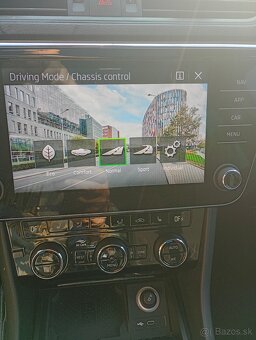 Predám Škoda Superb 3 combi ročník 2022 DSG - 4