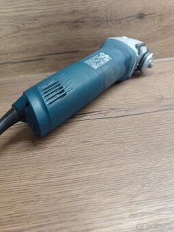 bosch gws 1400 brúska - 4