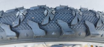 Specialized Hotrock 24" - 4