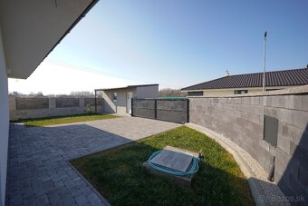 RODINNÝ DOM - KALINKOVO, BUNGALOV-NOVOSTAVBA, 534m2 POZEMOK - 4