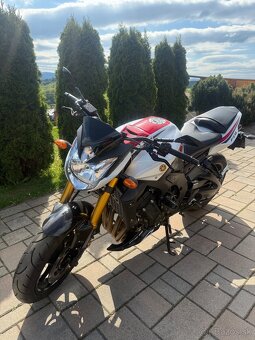 YAMAHA FZ8 rv2012 - 4