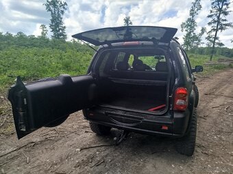 JEEP Cherokee - 4