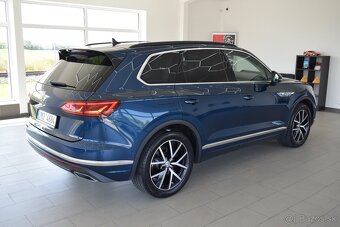 Volkswagen Touareg 4,0 V8 TDi,DSG+F1,FULL LED,DPH, - 4