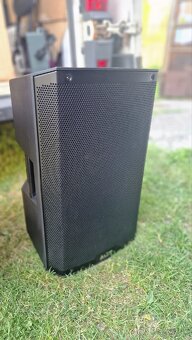 Predám reproduktory Alto Professional TS315 mám 2ks - 4