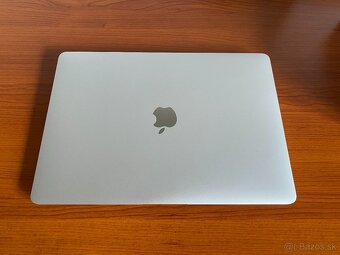 Macbook Air M1 13" 2020, 8gb, 256gb, Silver, SK - 4