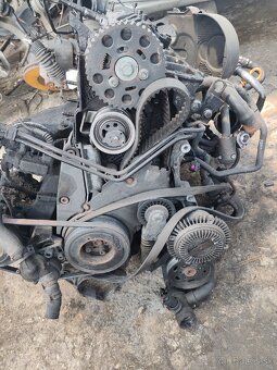AVF 1.9 TDI 96 KW Motor - 4