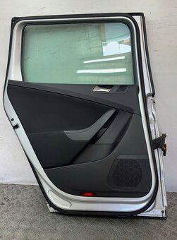 VW Passat B6 kombi ľavé zadné dvere - 4