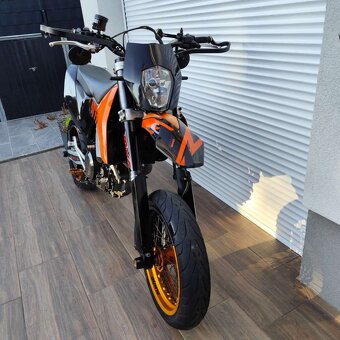Predám KTM SMC 690 Supermoto - 4