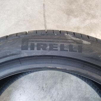 Letné pneumatiky 285/40 R21 Pirelli P Zero - 4