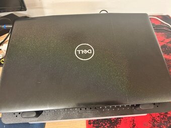 Herny notebook DELL i7,RTX2070,Displej-300Hz - 4