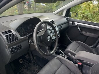 Touran - 4