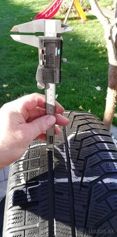 Pneumaiky zimné - Hankook 235/45/R19 - 4