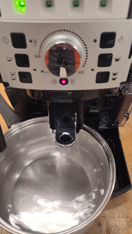 DeLonghi - 4
