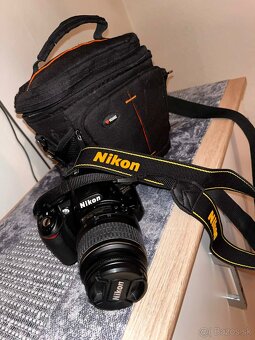 Nikon D3100 DSLR - 4