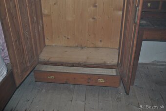 Starožitné skrine - 4