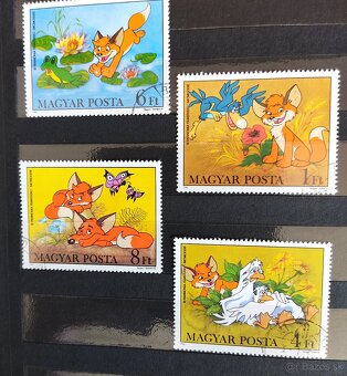 Poštové známky + album - 4