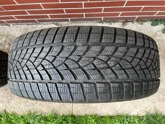 235/55 R18 Goodyear Ultragrip 2ks. - 4