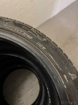 Zimné pneumatiky 235/40 R19 - 4