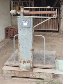 Priemyselna vaha 1000kg - 4