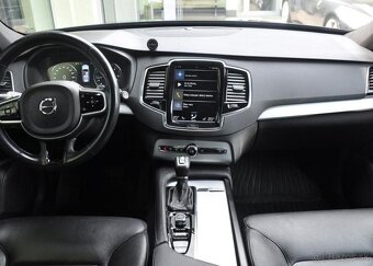 Volvo XC90 D5 AWD MOMENTUM ČR 173 kw - 4
