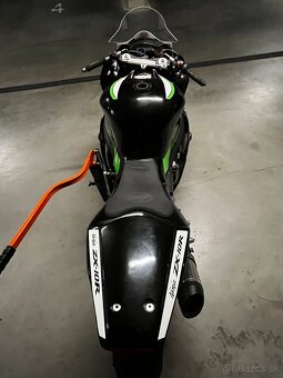 KAWASAKI ZX10R - 4