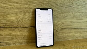 Apple iPhone 11 Pro Max 256GB - 4