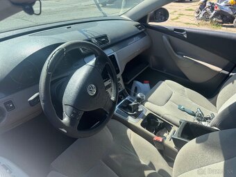 VW PASSAT B6 na nahradne diely ND - 4