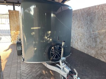 JEDNONÁPRAVOVÝ BRZDENÝ SKRIŇOVÝ PRÍVES DEBON C400 - 4