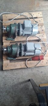 2ks Elektromotor s prevodovkou - 4