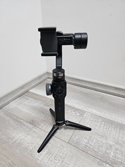 Zhiyun Smooth 4 - 4