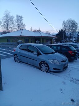 Toyota Auris 1.6 benzin 91 kw - 4
