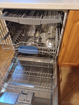 Umývačka riadu bosch - 4