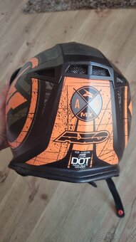 Prilba Axo Oakley - 4