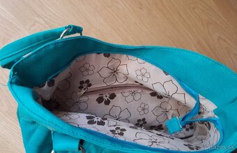 Všetky kabelky 6€ - 4