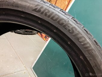 Bridgestone 225/40 R19 letné - 4