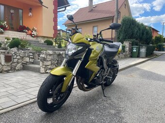 Honda CB1000r - 4