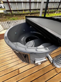 Luxusná kúpacia kaďa s integrovanou pecou - 4