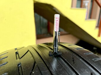 235/35 R19 letné pneumatiky – kompletná sada - 4