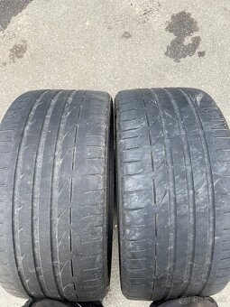 Bridgestone 245/35R18 - 4