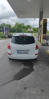Renault Clio grandtour 3 1.5dci 50kw - 4