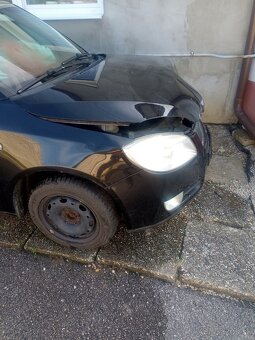 Skoda Fabia 1.4 - 4