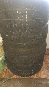 Zimne pneu 225 50 R17 - 4