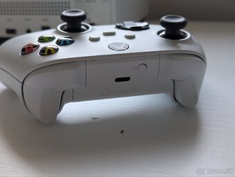 Xbox one s 1b /hry/ovladac - 4
